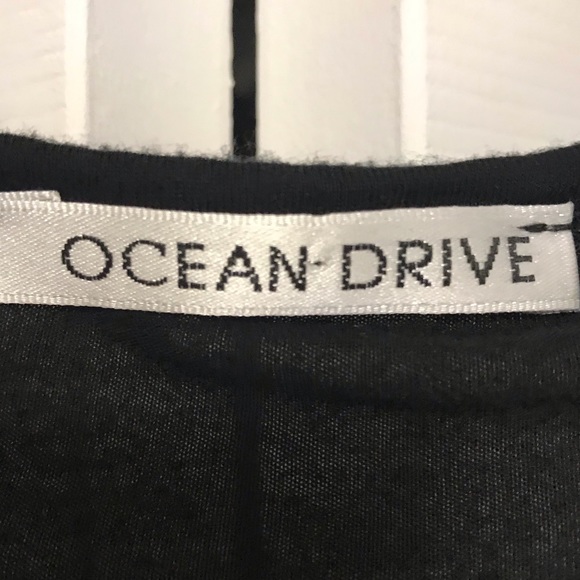 Black Flowy Top - Picture 2 of 2